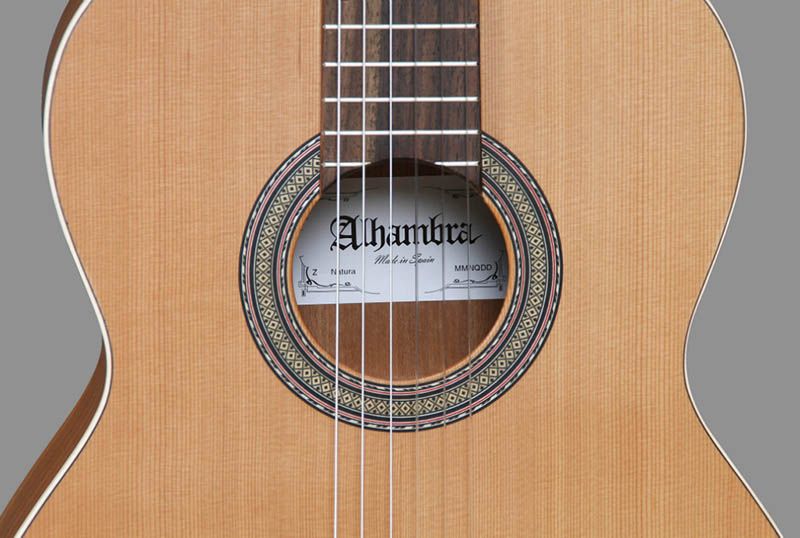 Детальная картинка товара Alhambra 7.800 Open Pore Z-Nature в магазине Музыкальная Тема